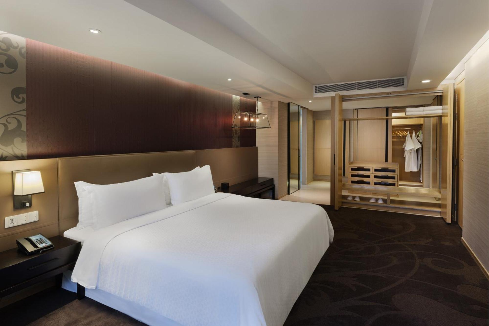 Four Points By Sheraton Bangkok, Sukhumvit 15 Dış mekan fotoğraf